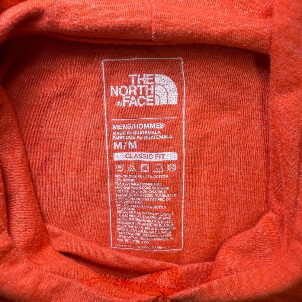 The North Face Men's Classic Fit Lightweight Hoodie Red Heather Size M Pullover - Picture 2 of 7